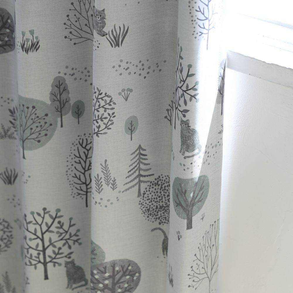 ネコトモリト】【pretty style】 遮光2級 洗濯可 猫柄 植物柄 ドレープ