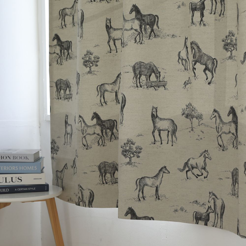 牧場】洗濯可 馬柄 ドレープカーテン | おしゃれなカーテンVENIRC ベニーク
