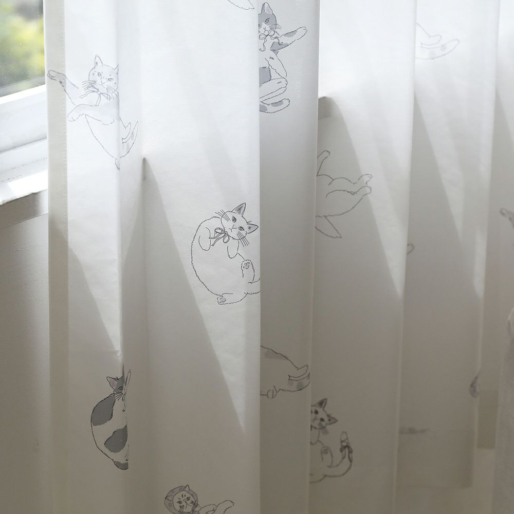 オメカシネコレース】 洗濯可 UVカット 遮熱 保温 遮像 洗濯可 猫柄